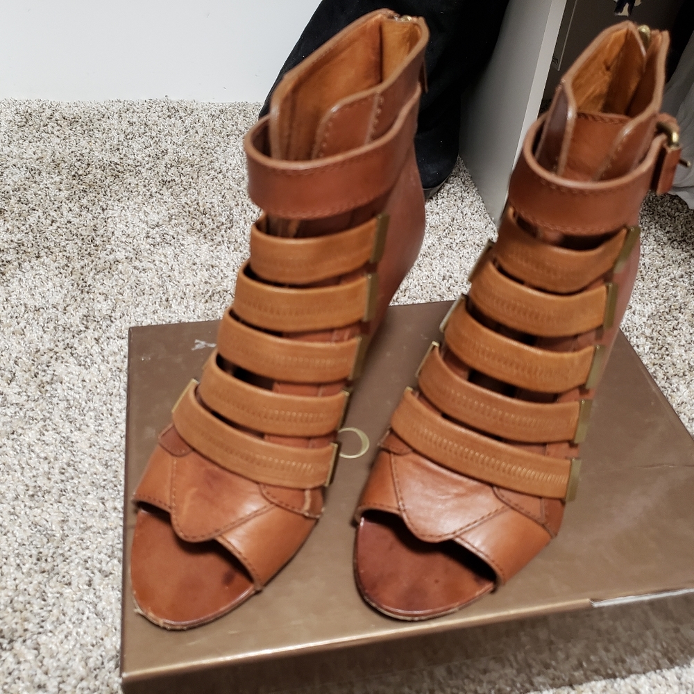 Givenchy size 37 1/2